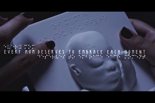 Huggies delivers 3D printed ultrasound to blind mum-to-be