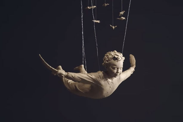 Beauty and distrortion: An artistic game of 'telephone'