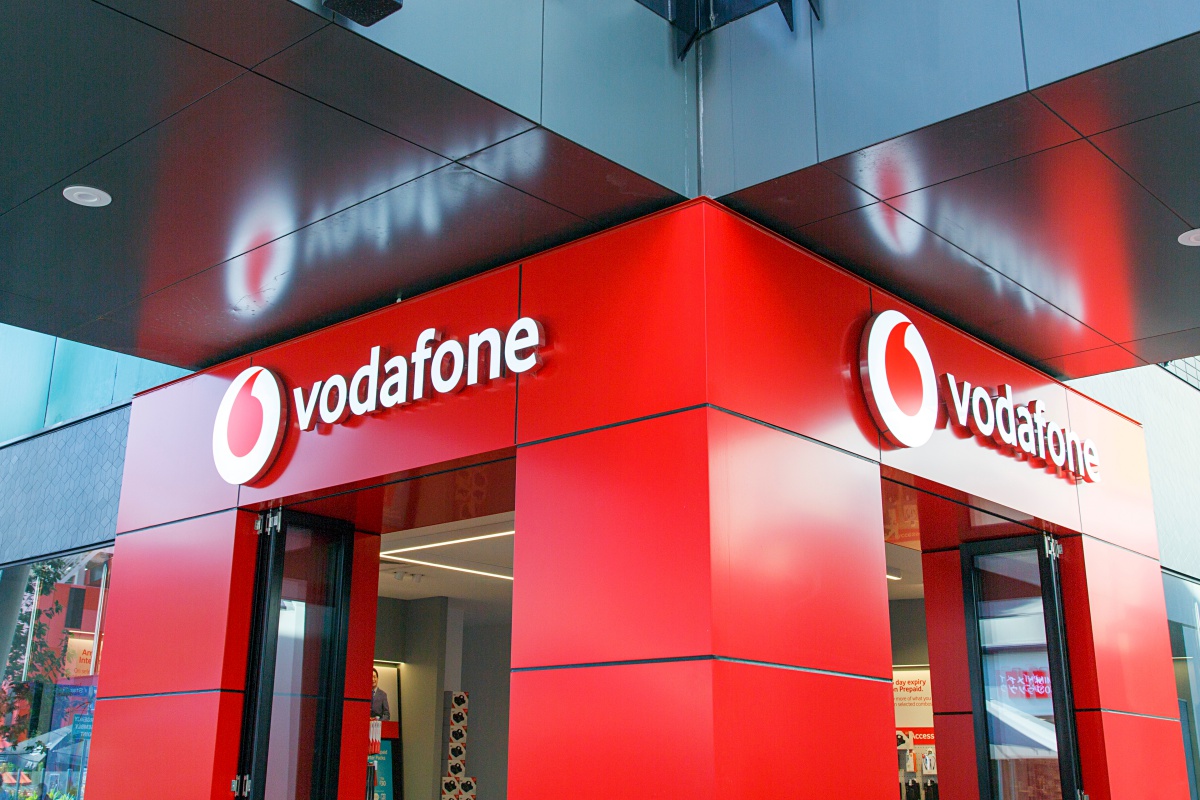 Vodafone calls global media review after in-housing digital buying