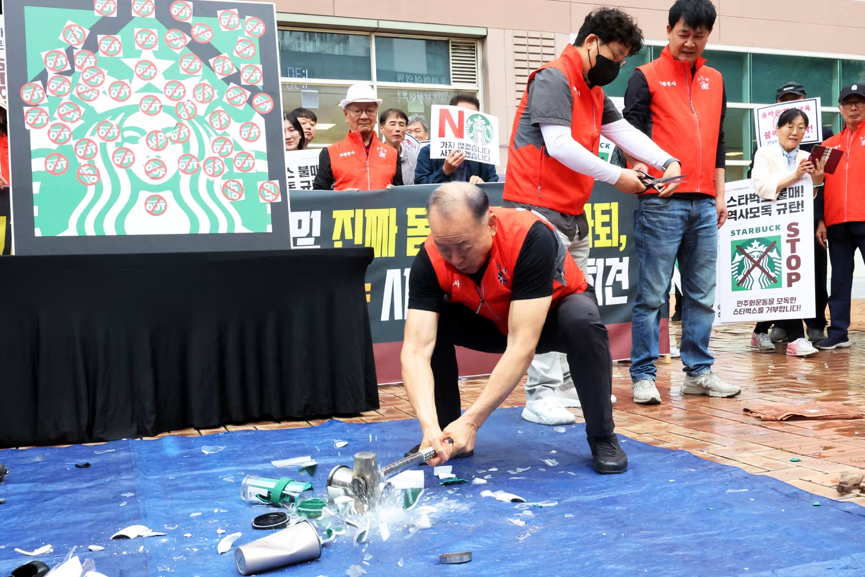 korea-starbucks-backlash.jpg